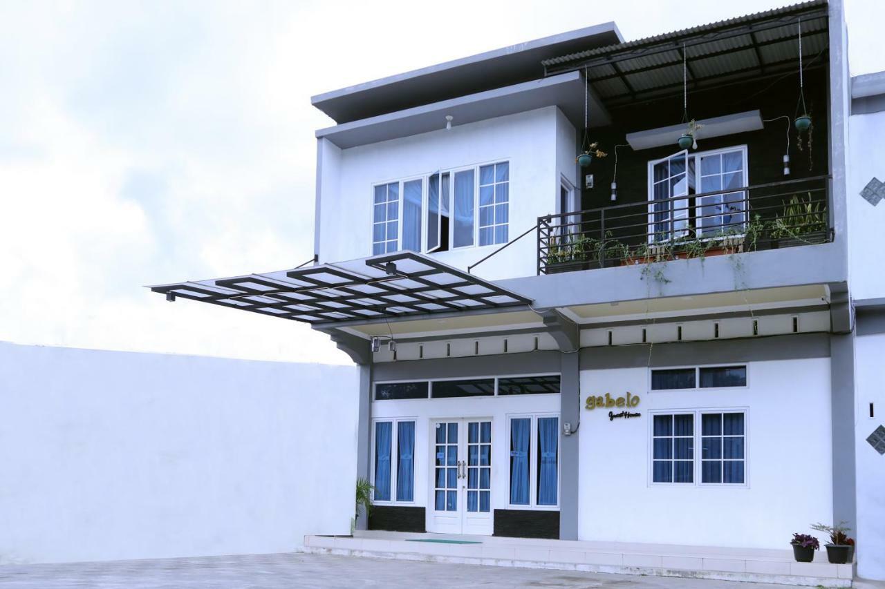Oyo 1386 Hotel Grand Gabelo Bukittinggi Zewnętrze zdjęcie